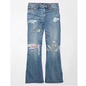 NWT American Eagle Strigid Light Vintage Distressed Flare Jeans 🌈 Size 8